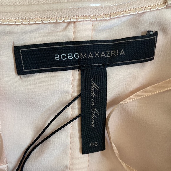 BCBGMAXAZRIA Lilah cocktail dress bare blush pink lace strapless dress. Size 6 - Picture 4 of 6